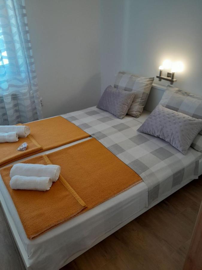 Apartment Dean Klimno Exteriör bild